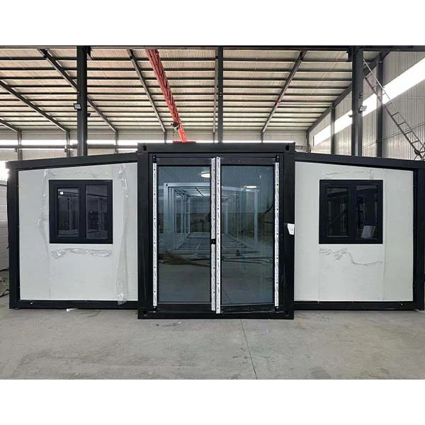 Yuk tashish konteynerlari uyi